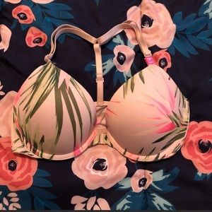 Victoria’s Secret 32C Bra